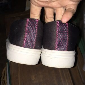 Katura Reebok Slip on Washable Sneakers SZ 8.5 See pictures
